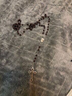 Source Unknown Brown Bead Rosary Necklace with Silver Cross